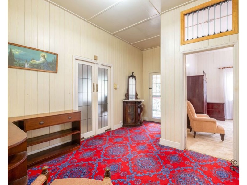 29 Caledonian Hill, Gympie QLD 4570