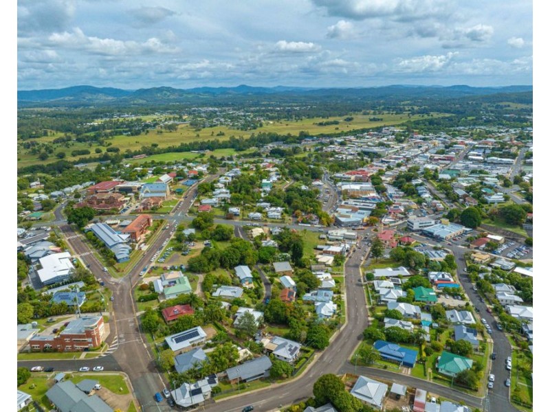 29 Caledonian Hill, Gympie QLD 4570