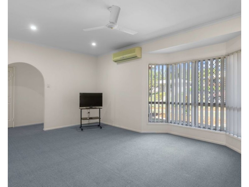 55 Furness Rd, Southside QLD 4570
