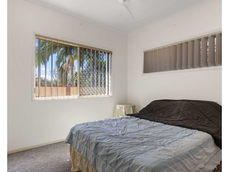 55 Furness Rd, Southside QLD 4570