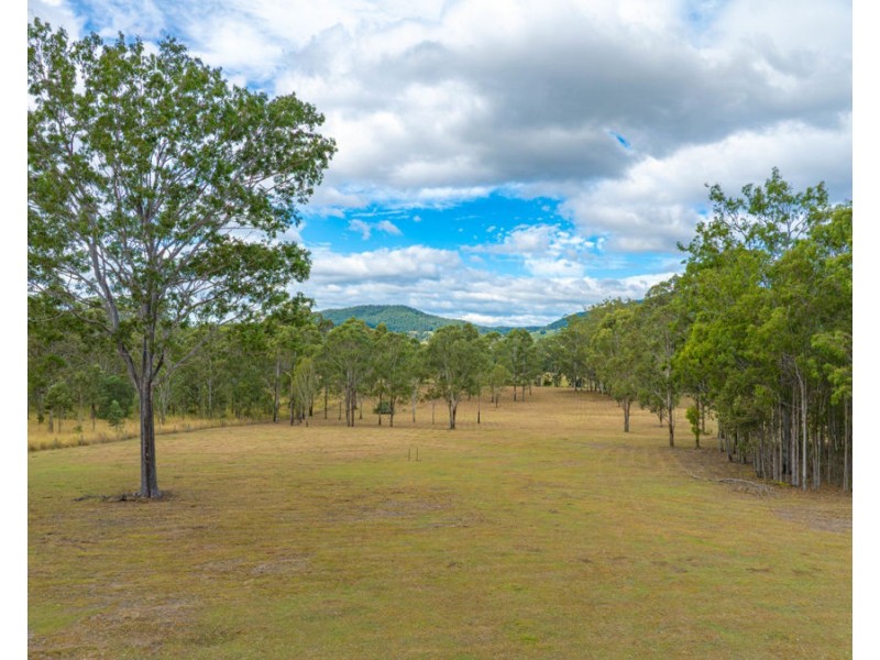 166 Little Widgee Road, Widgee QLD 4570