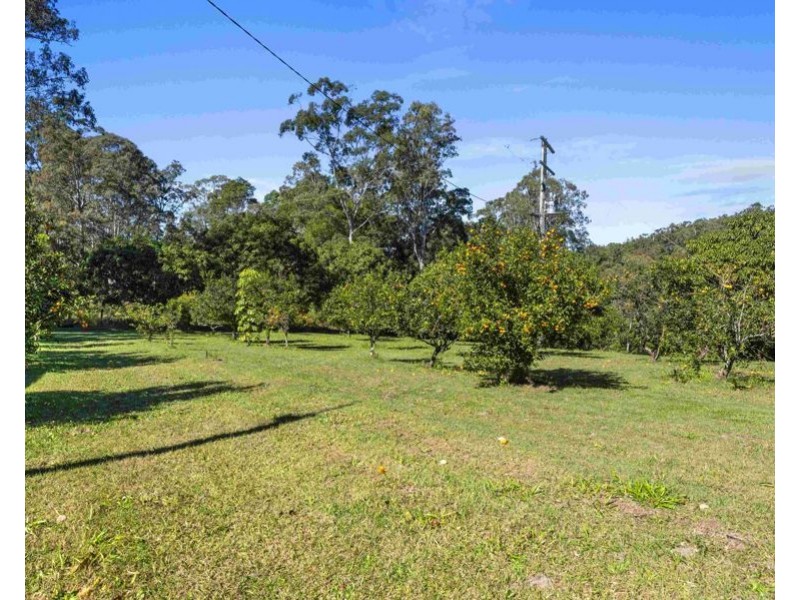 456 Gap Road, Kin Kin QLD 4571