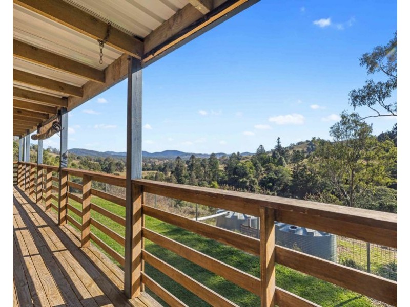 160 Little Road, Glastonbury QLD 4570
