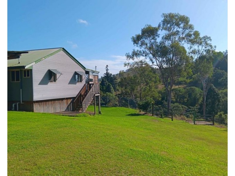 160 Little Road, Glastonbury QLD 4570