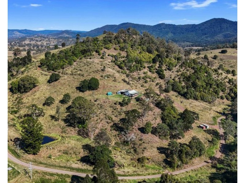 160 Little Road, Glastonbury QLD 4570