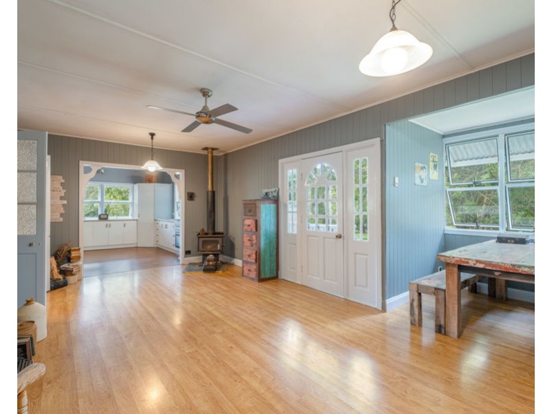1611 Sandy Creek Road, Downsfield QLD 4570