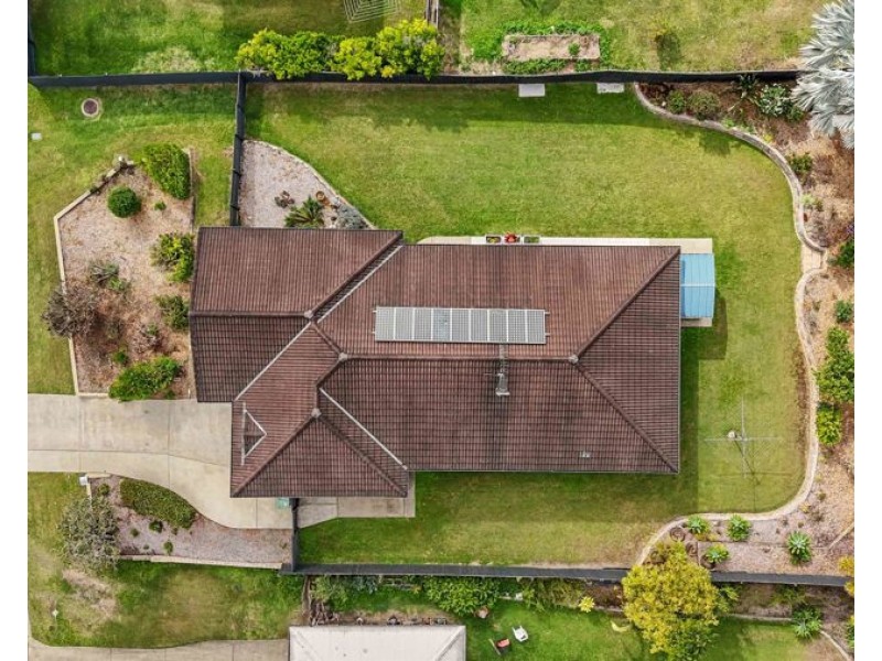5 Inverness Street, Southside QLD 4570