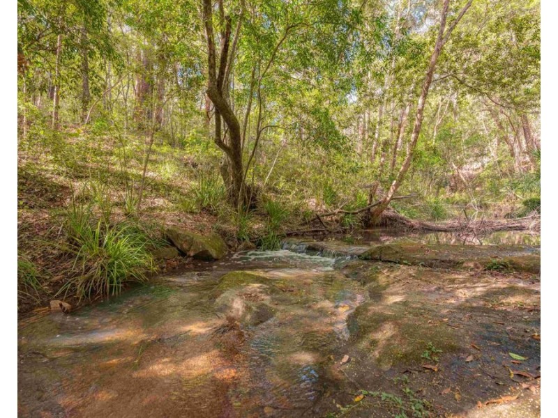 690 Fishermans Pocket Rd, Fishermans Pocket QLD 4570
