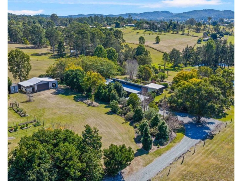 118 Silky Oak Drive, Nahrunda QLD 4570