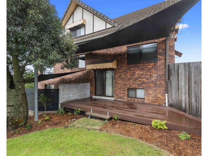 34 Manooka Drive, Rainbow Beach QLD 4581