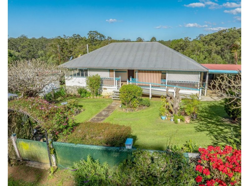63 Summit Road, Pomona QLD 4568