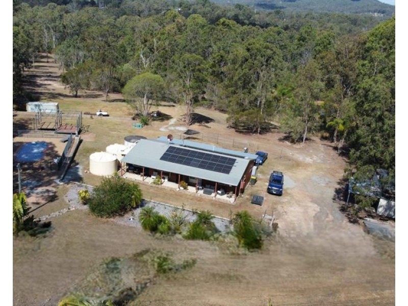 102 Cliff Jones Road, Curra QLD 4570