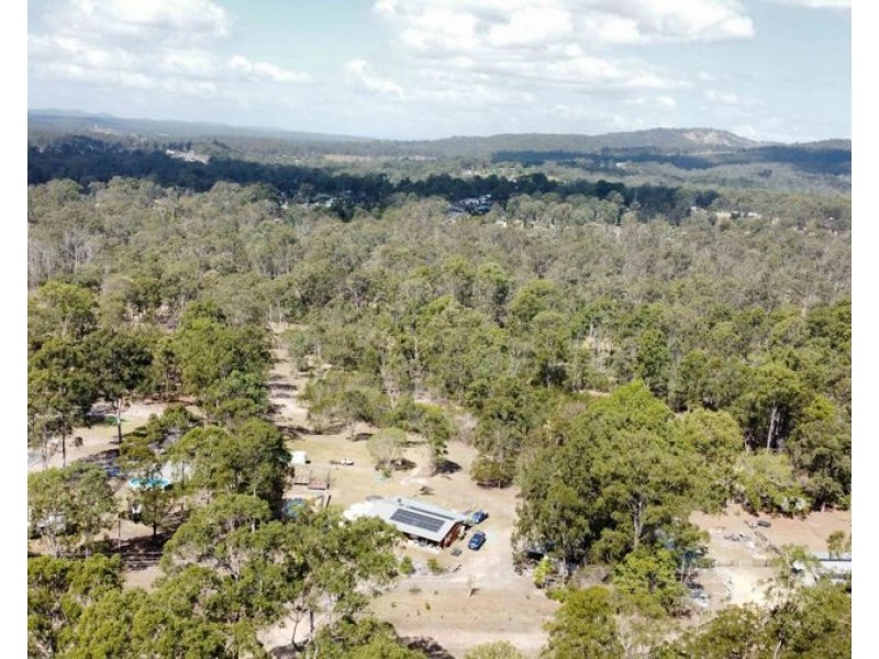 102 Cliff Jones Road, Curra QLD 4570