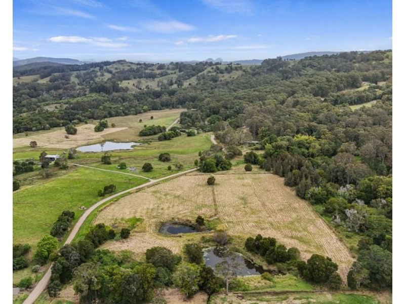 232 Stewart Rd, Coondoo QLD 4570