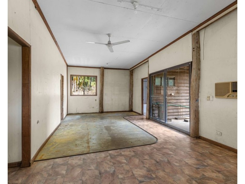 232 Stewart Rd, Coondoo QLD 4570