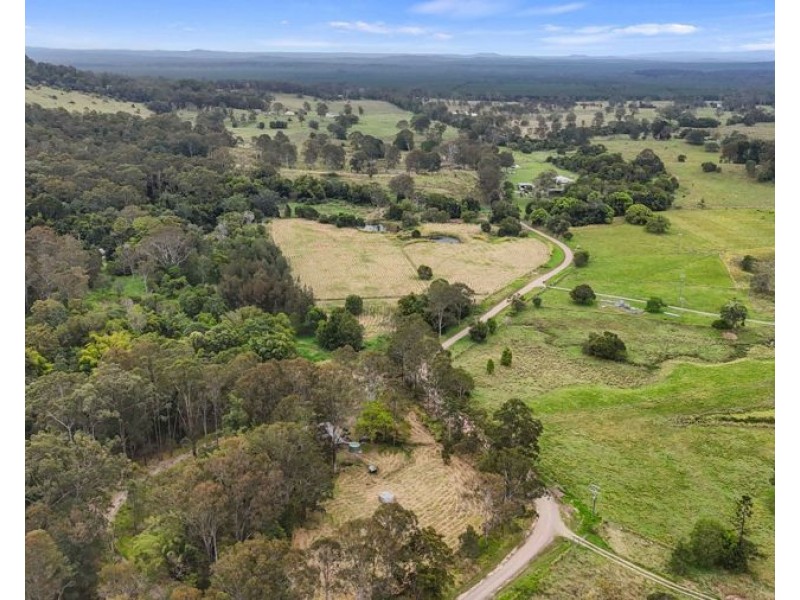 232 Stewart Rd, Coondoo QLD 4570