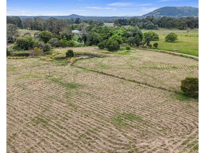 232 Stewart Rd, Coondoo QLD 4570