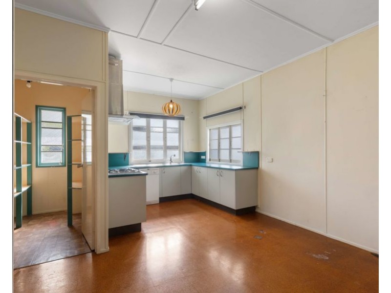 6 Bright Street, Gympie QLD 4570