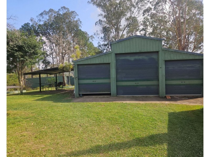 817 Tin Can Bay Road, Canina QLD 4570