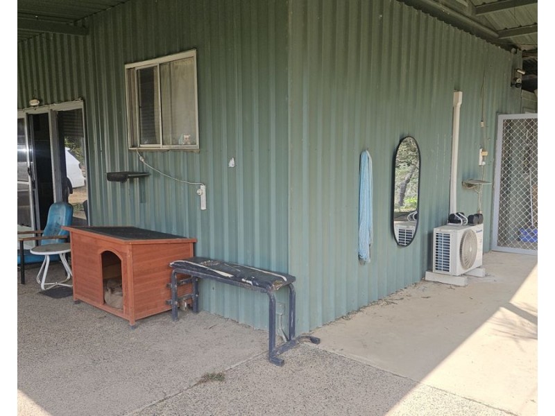 817 Tin Can Bay Road, Canina QLD 4570