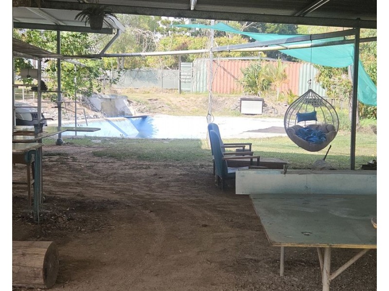 817 Tin Can Bay Road, Canina QLD 4570