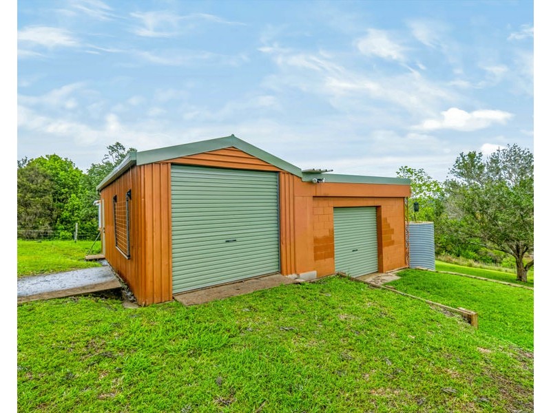 105 Hood Road, Veteran QLD 4570