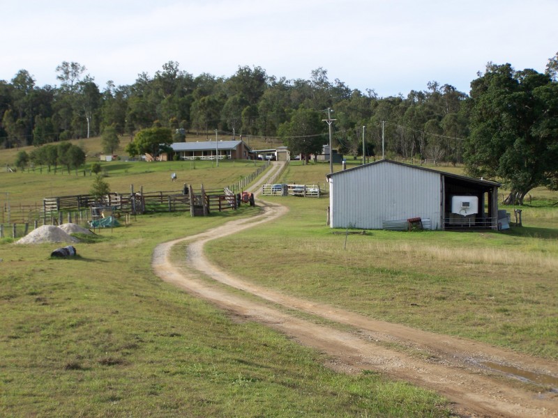 Curra QLD 4570