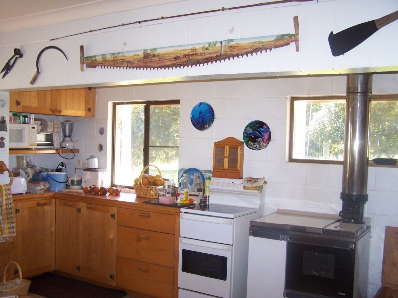 Canina QLD 4570