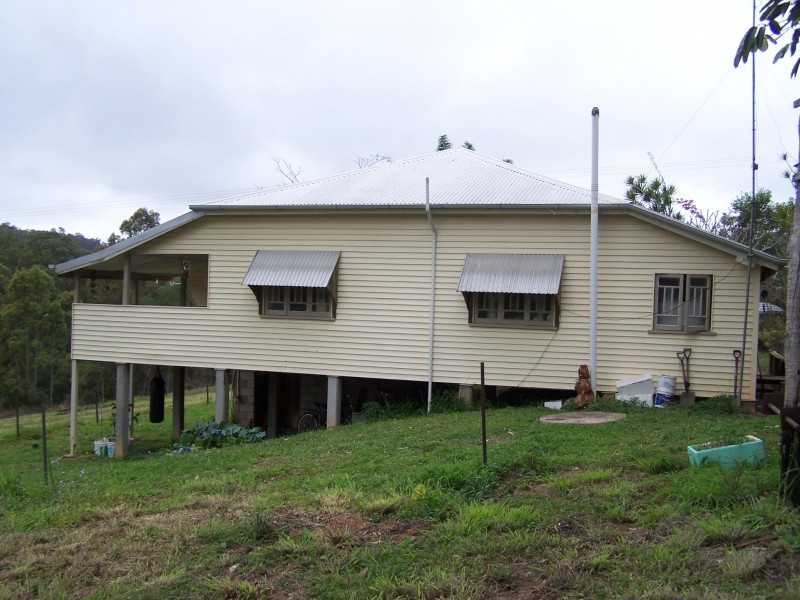 Goomboorian QLD 4570