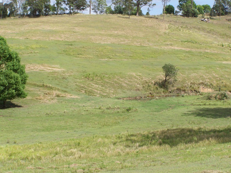 Veteran QLD 4570