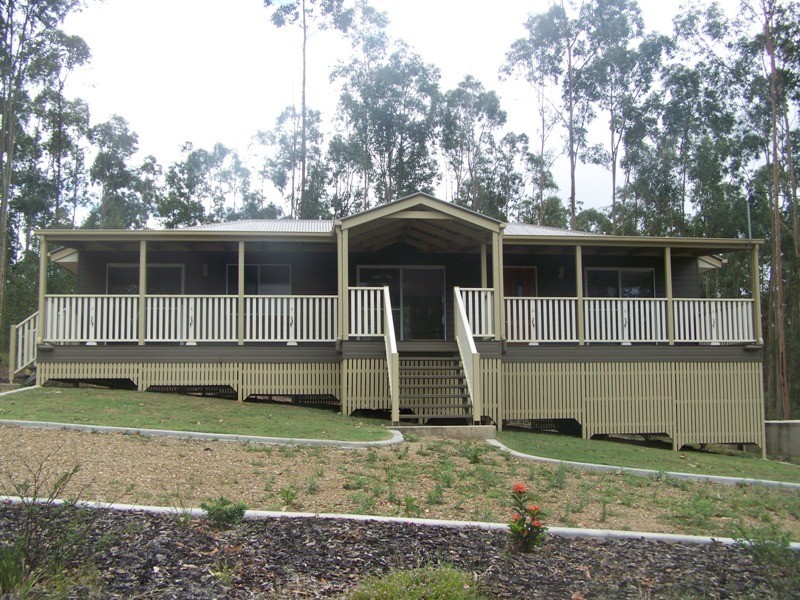 Glenwood QLD 4570