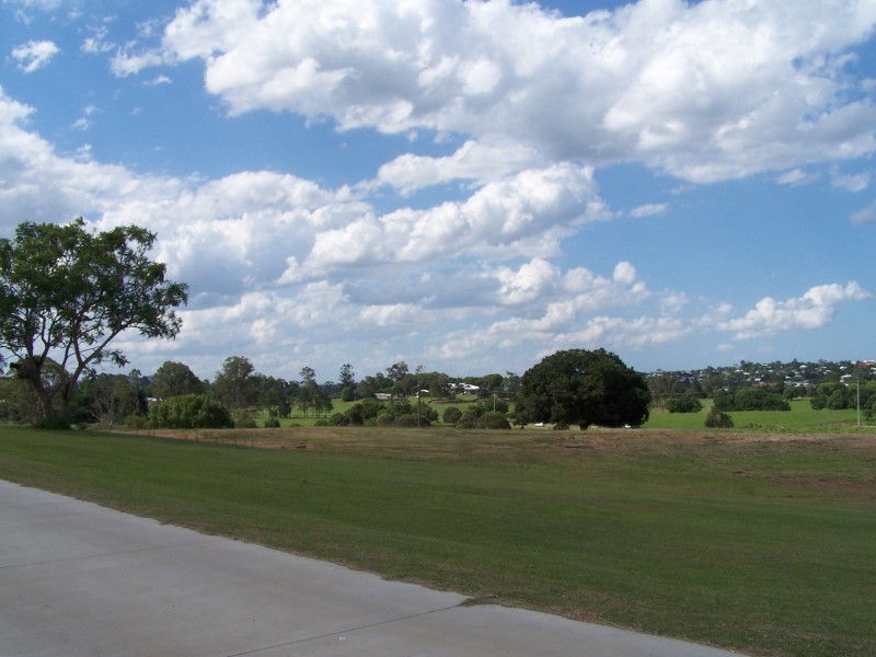 Southside QLD 4570