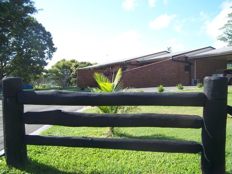 Traveston QLD 4570