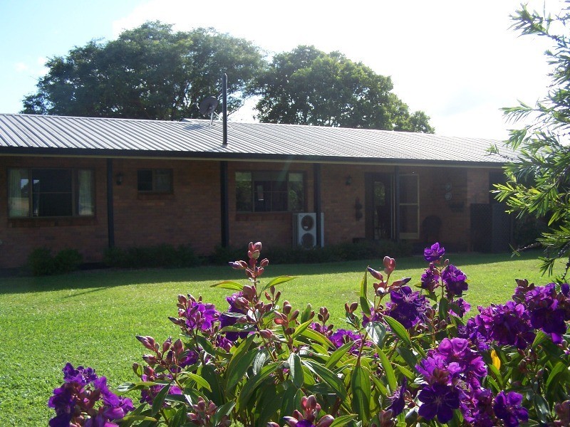 Traveston QLD 4570