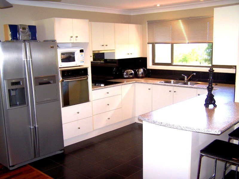 Traveston QLD 4570