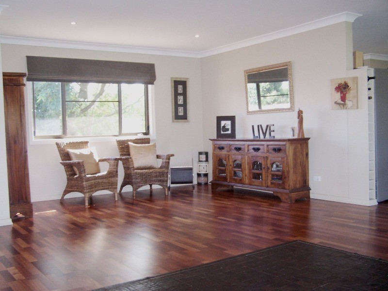 Traveston QLD 4570