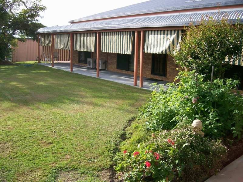 Goomboorian QLD 4570