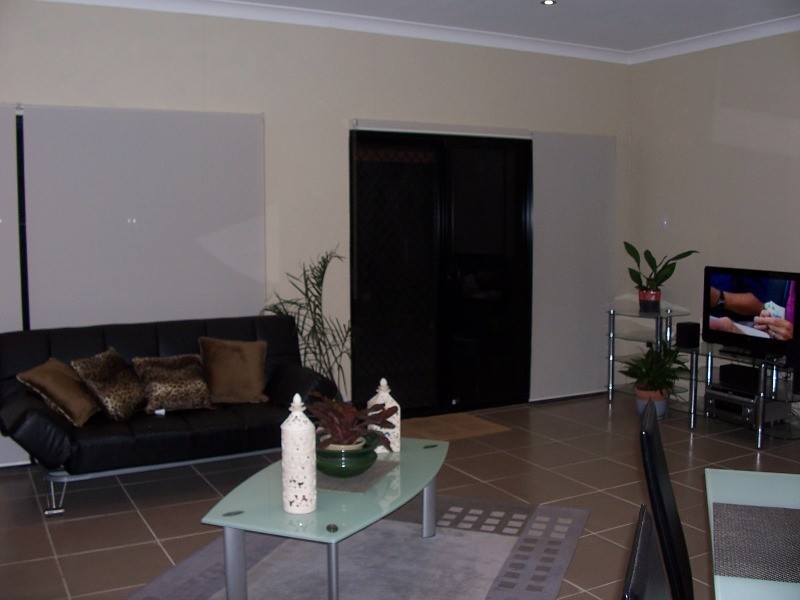 Goomboorian QLD 4570