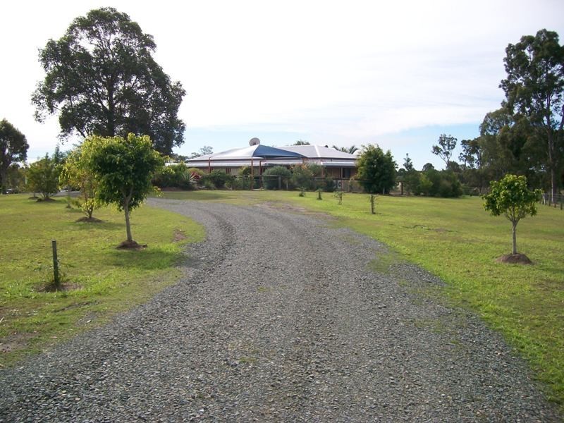 Goomboorian QLD 4570