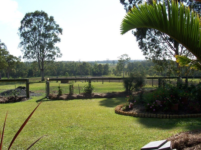 Goomboorian QLD 4570