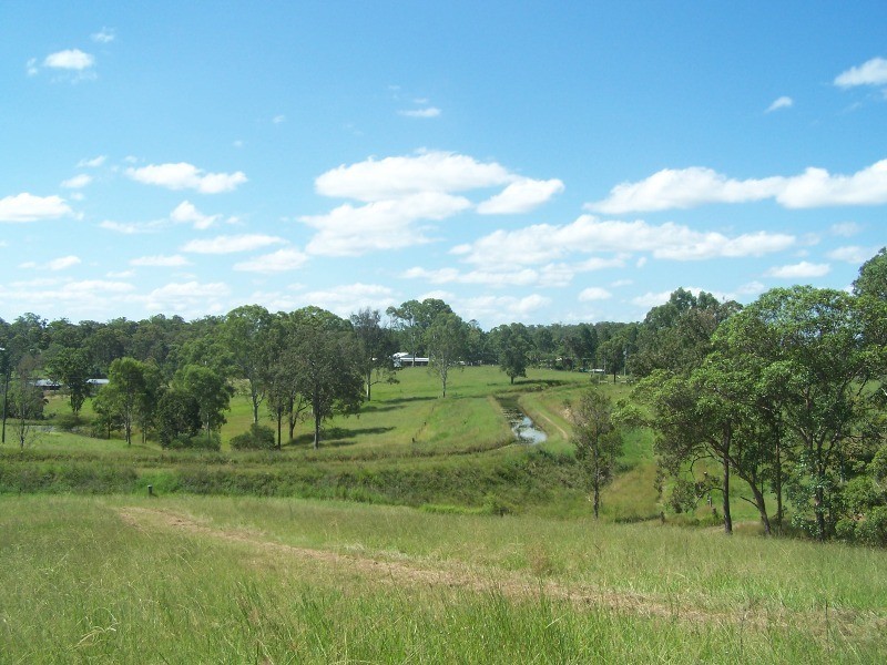 Mcintosh Creek QLD 4570