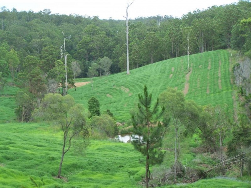 Veteran QLD 4570