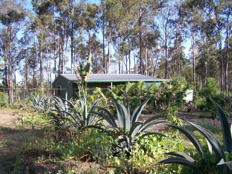 Araluen QLD 4570