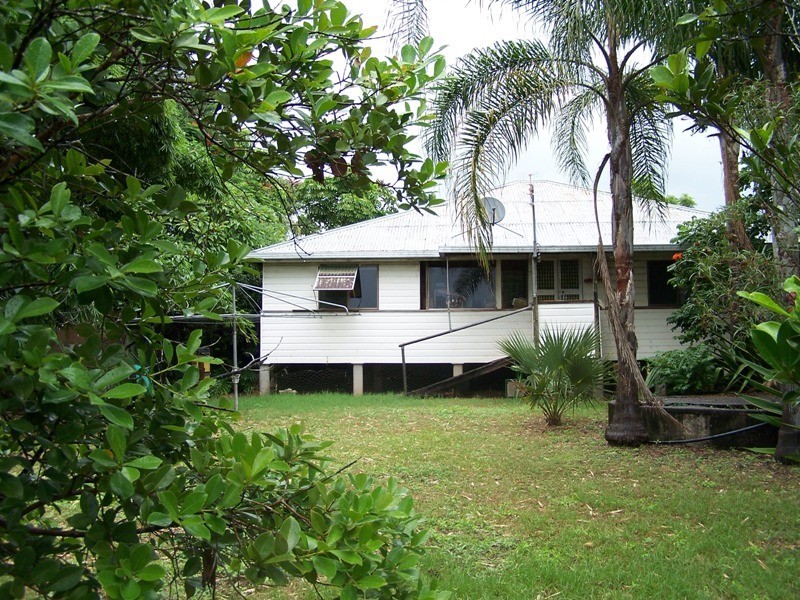 Mcintosh Creek QLD 4570