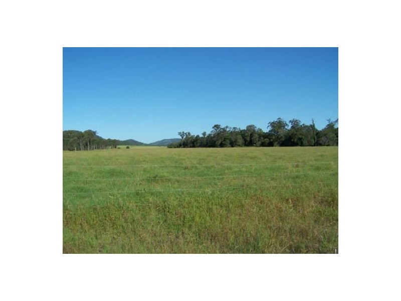 Goomboorian QLD 4570