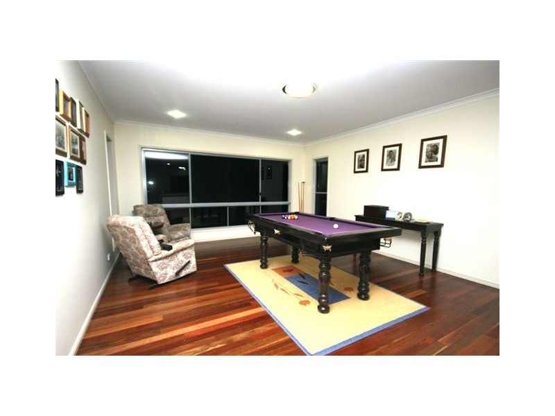 Neusa Vale QLD 4570