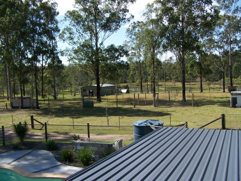 Glenwood QLD 4570