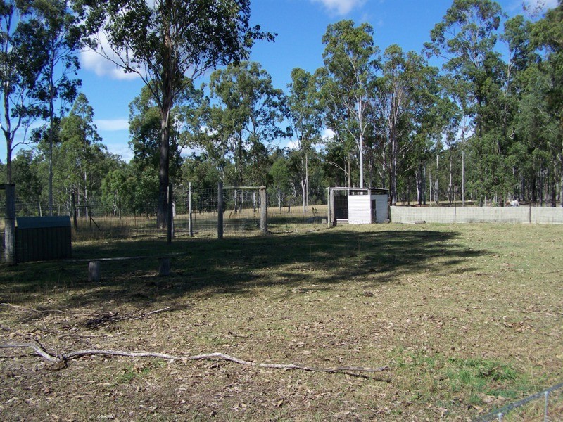 Glenwood QLD 4570