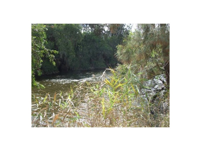 Booubyjan QLD 4601