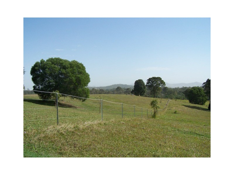 Traveston QLD 4570